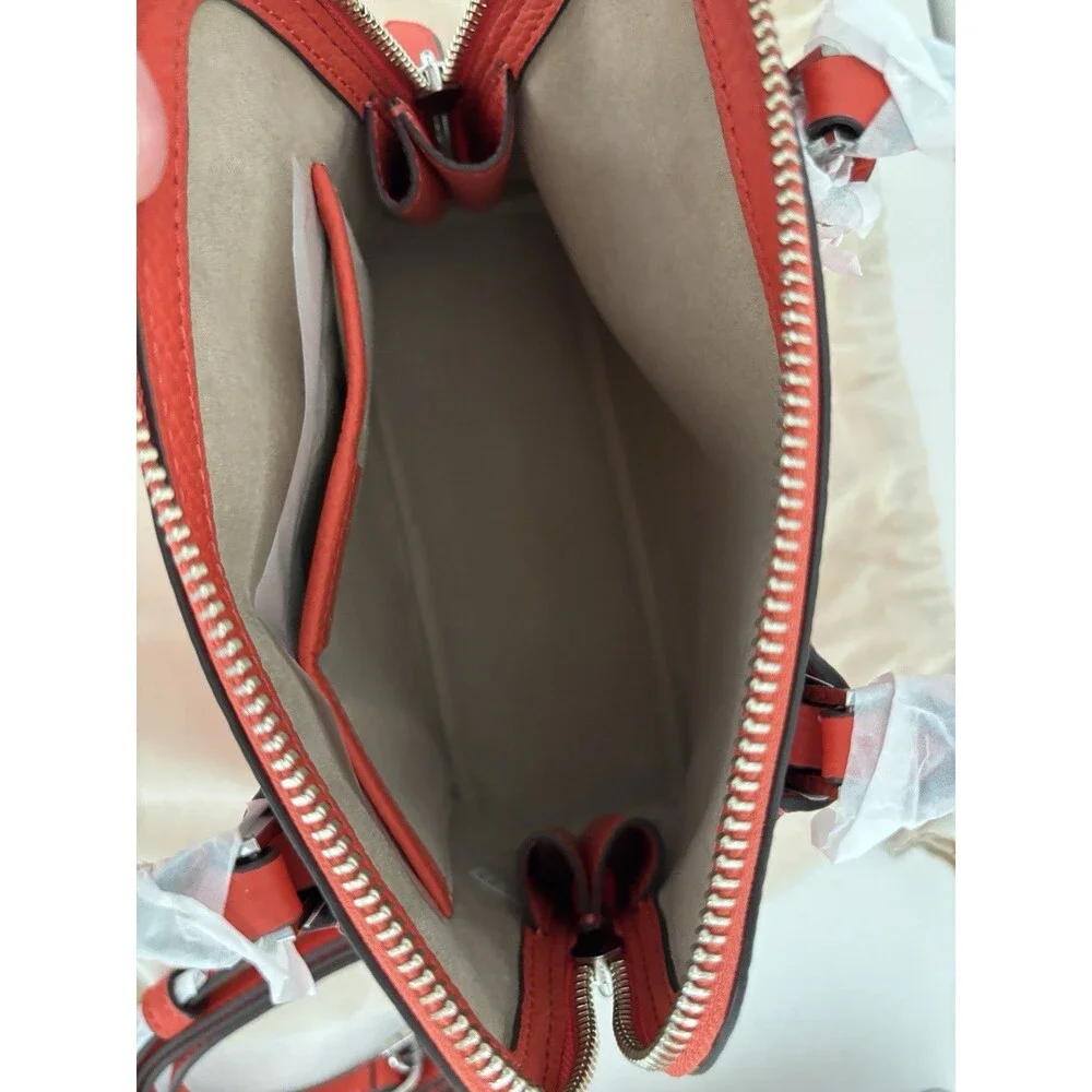 Tory Burch tory burch